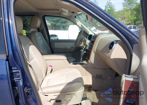 2008 Ford Explorer Eddie Bauer из США, поврежденный, VIN 1FMEU74868UA20840